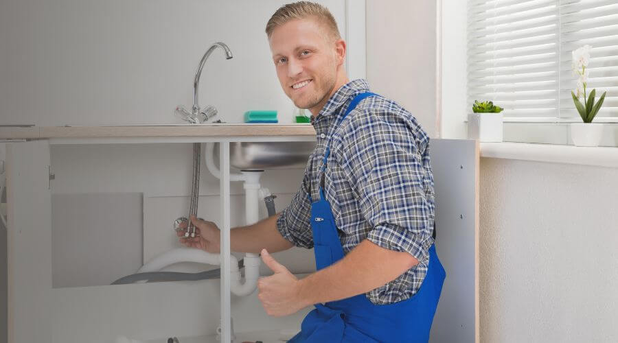 Expert burst pipe repair services in Melrose Park, IL